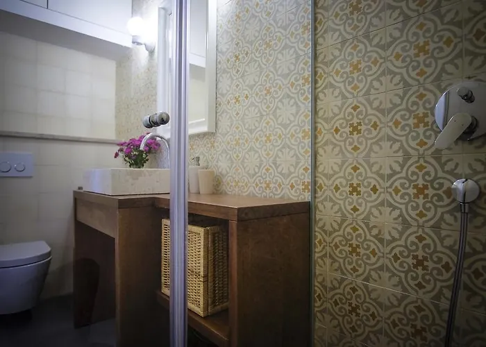 Gardin And Гостевой дом 5*